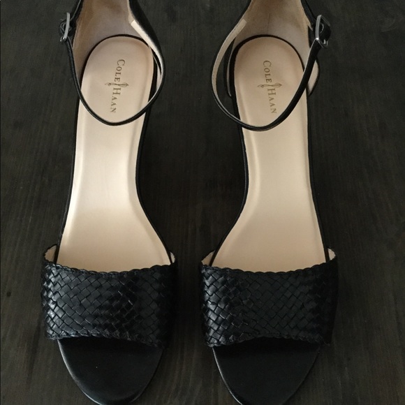 Leather wedge sandal - Picture 2 of 4